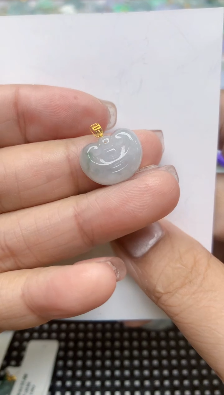 翡翠18K金镶嵌颈饰天然缅甸A货翡翠