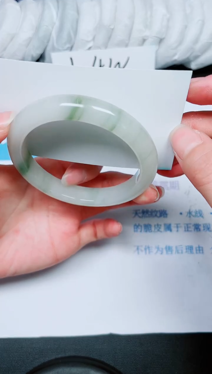 【闪购商品】石英质玉手镯未镶嵌多样性122