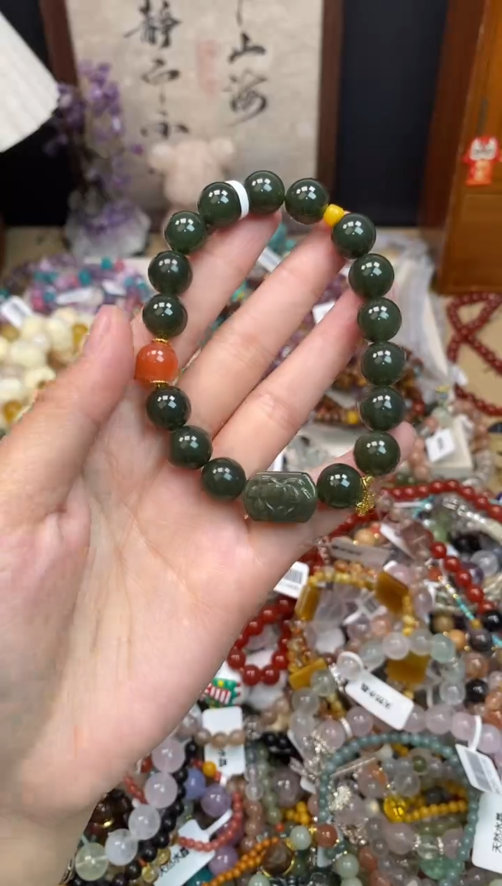 未镶嵌和田玉手饰251