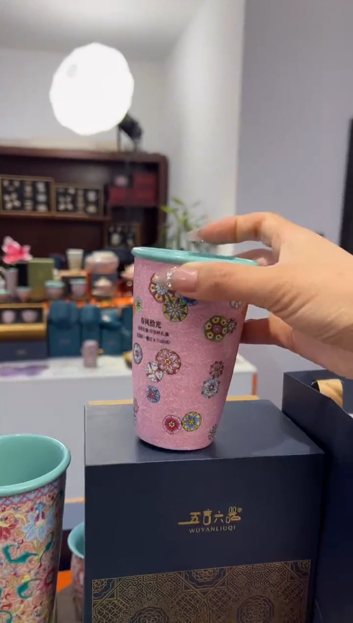 瓷片小乔闪购链接