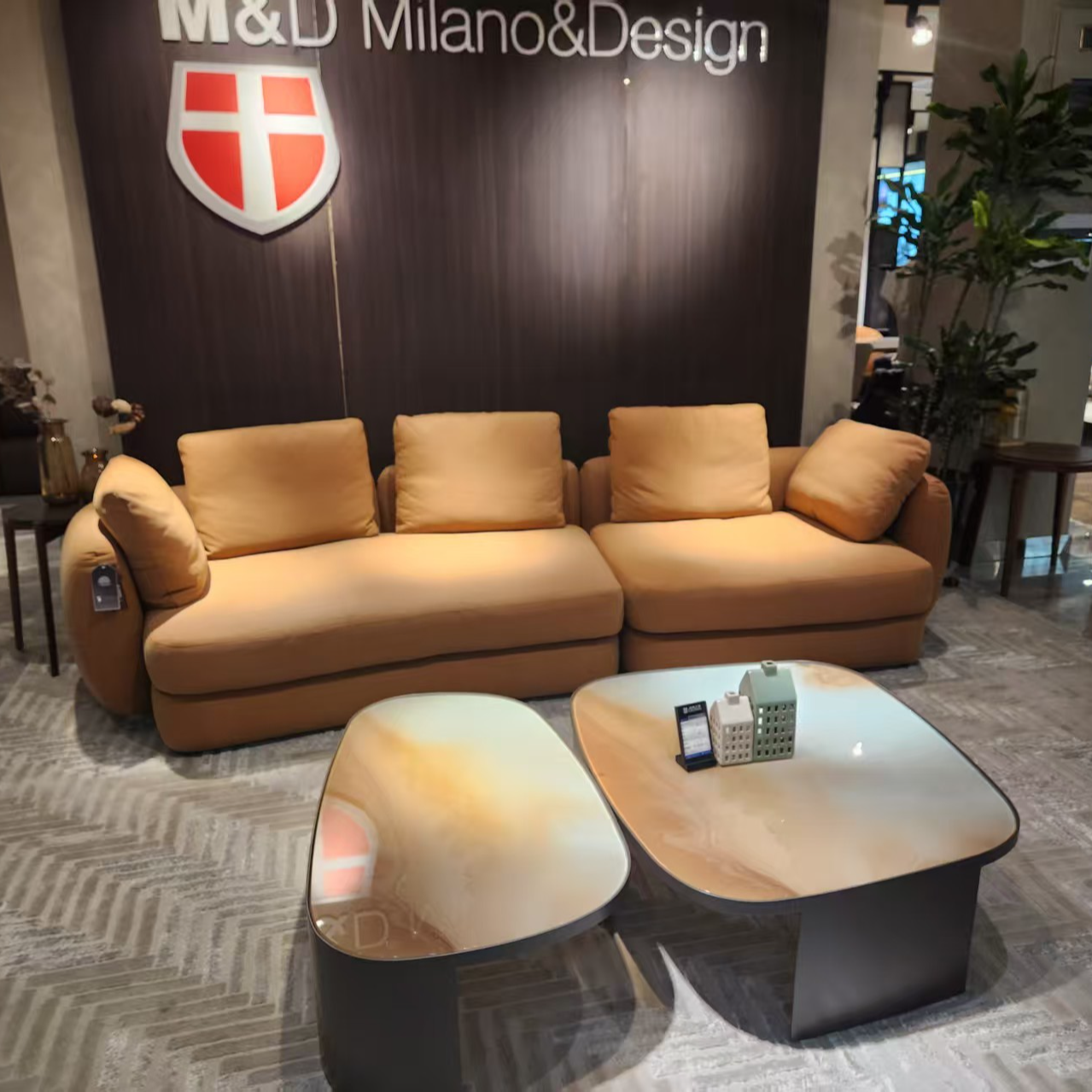 清样：M&D茶几。意式简约