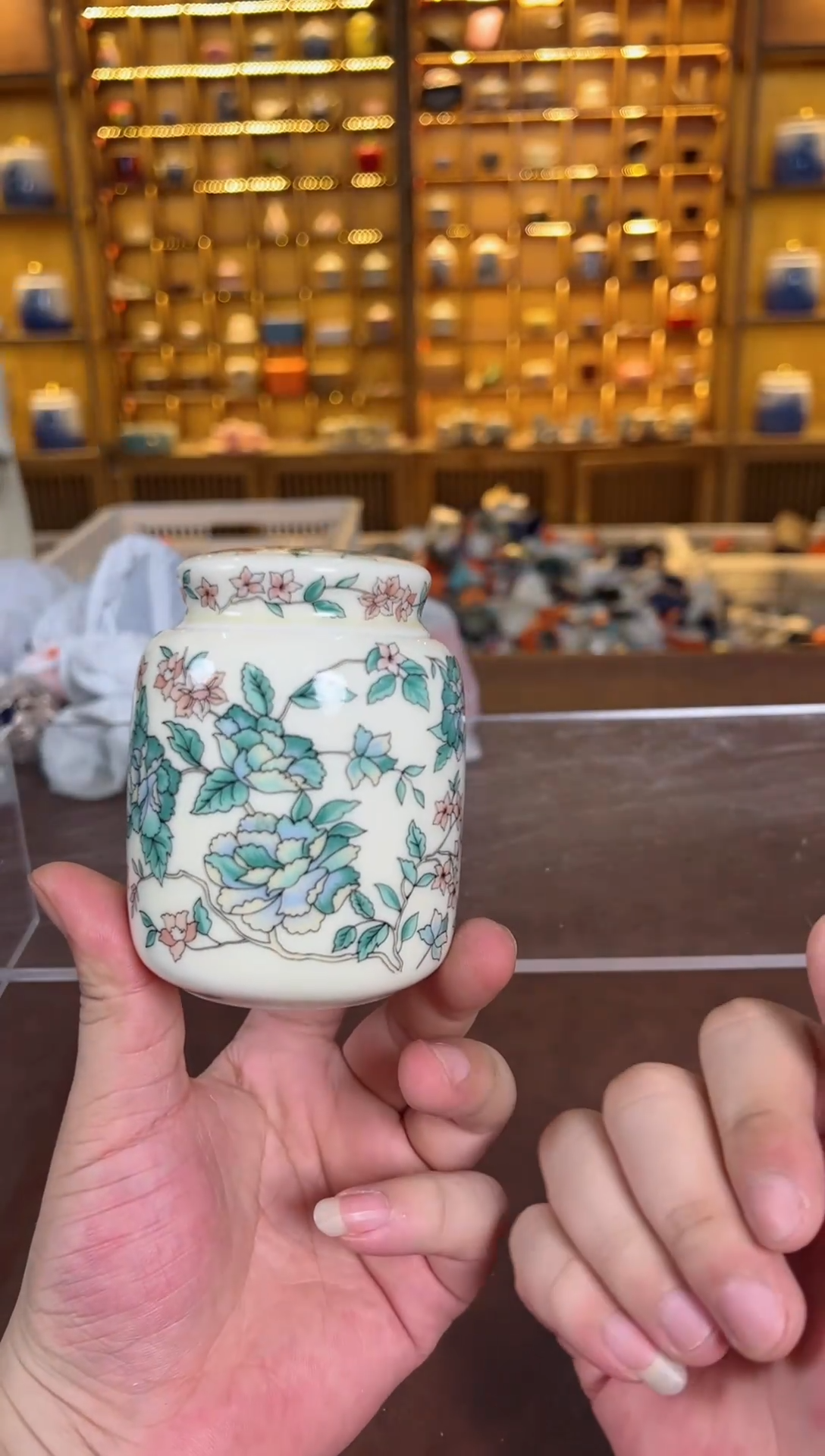 瓷片鸣盏居11111111山茶花茶叶罐