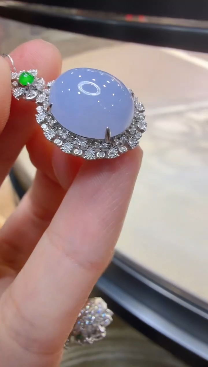 吊坠(不含链)18K金镶嵌翡翠多样性团购发一件