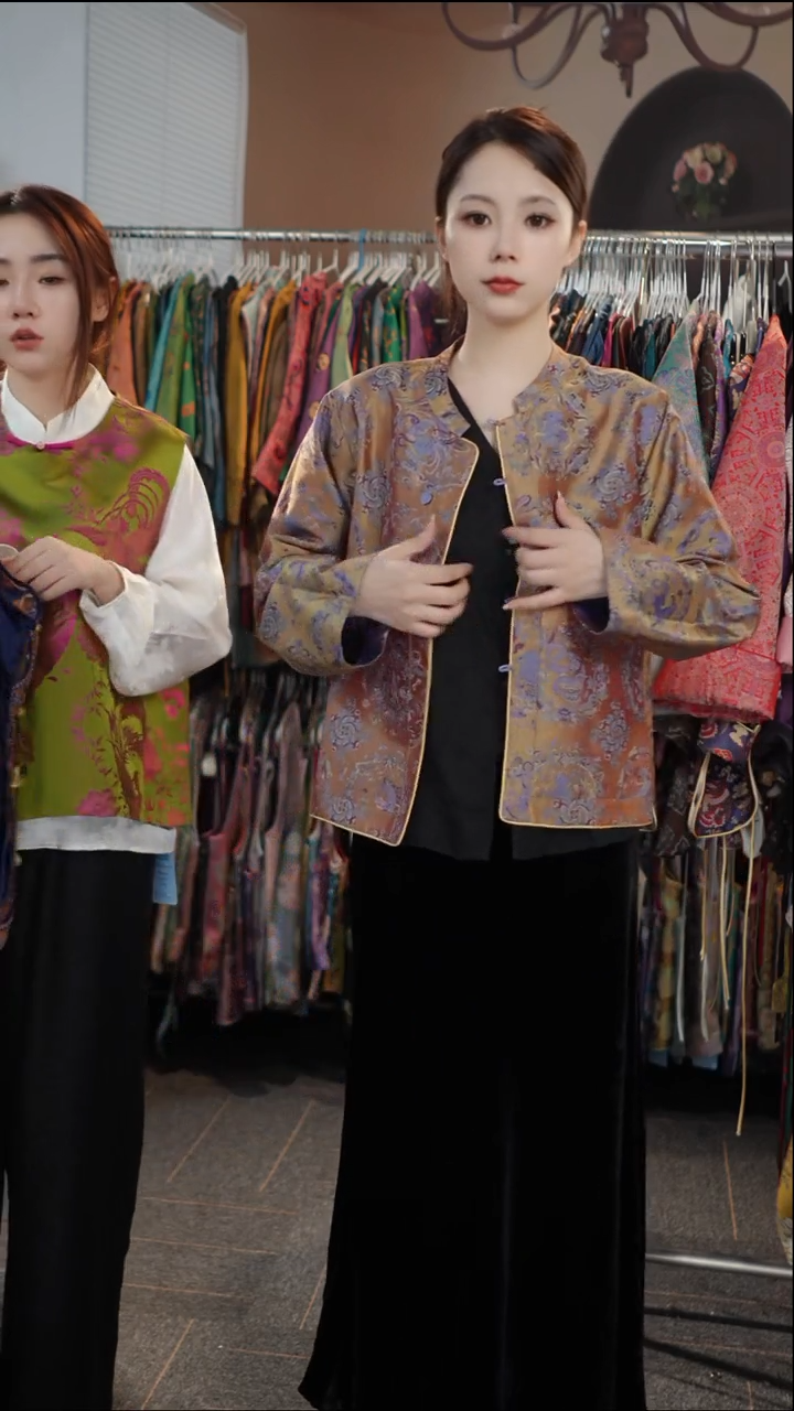 十二生肖双面穿开衫    