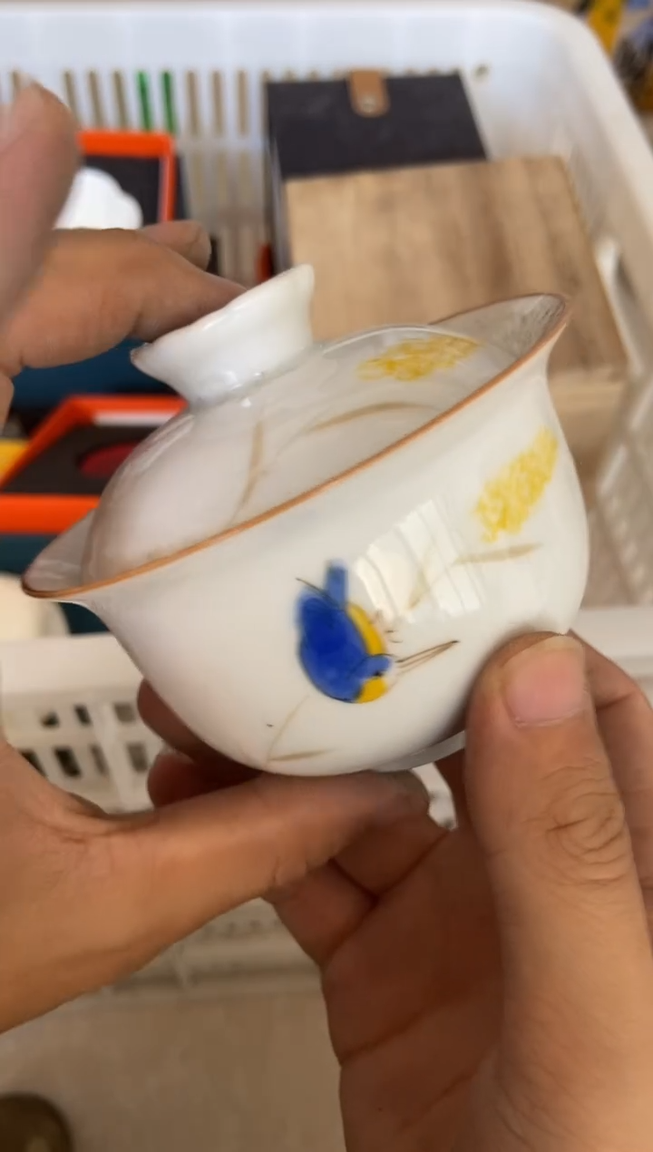 杯摄影的产品有使用过的痕迹有点脏介意勿拍