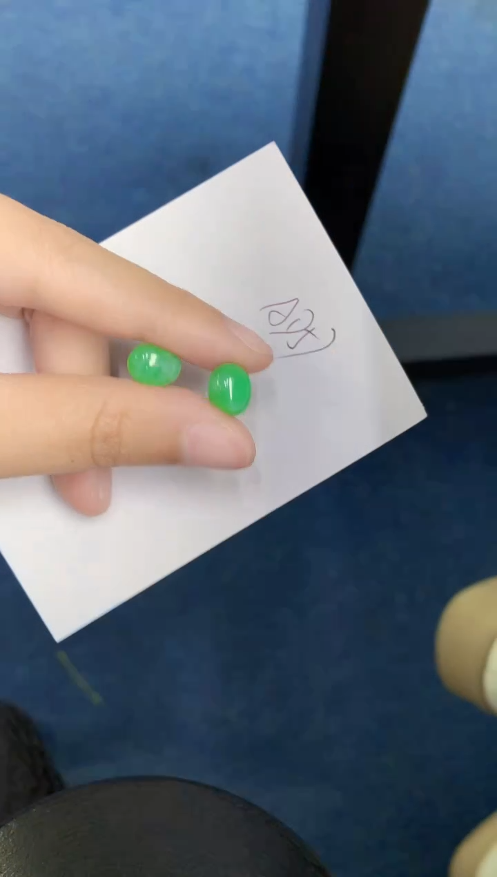 翡翠18K金镶嵌颈饰000000000