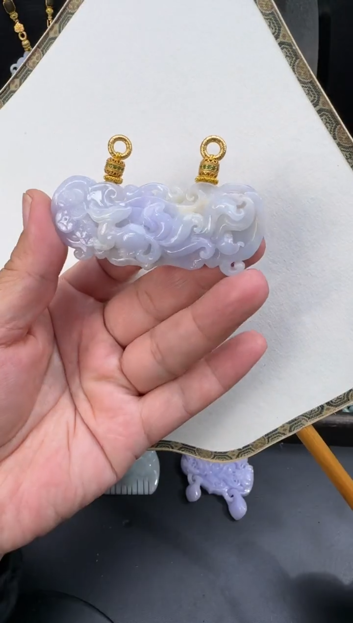 【闪购商品】翡翠颈饰未镶嵌拍照