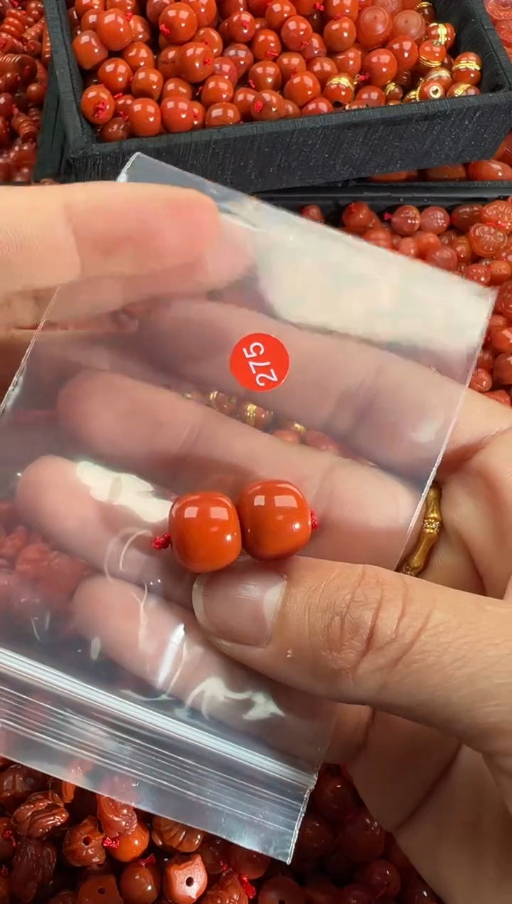 【闪购商品】南红玛瑙颈饰未镶嵌1