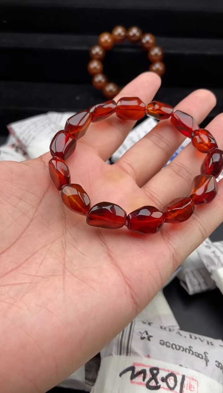 手链琥珀未镶嵌血珀随形手串