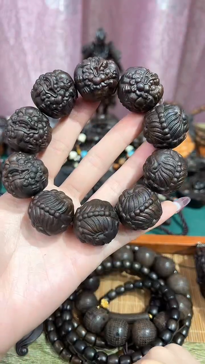 【闪购商品】贡木新品2.5cm貔貅抱球手串29.99