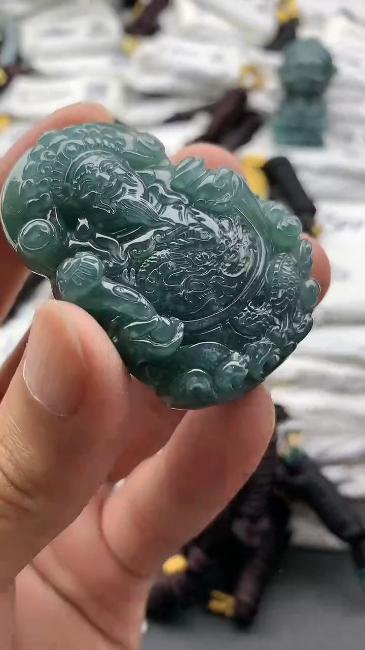 【闪购商品】翡翠颈饰未镶嵌555555555555