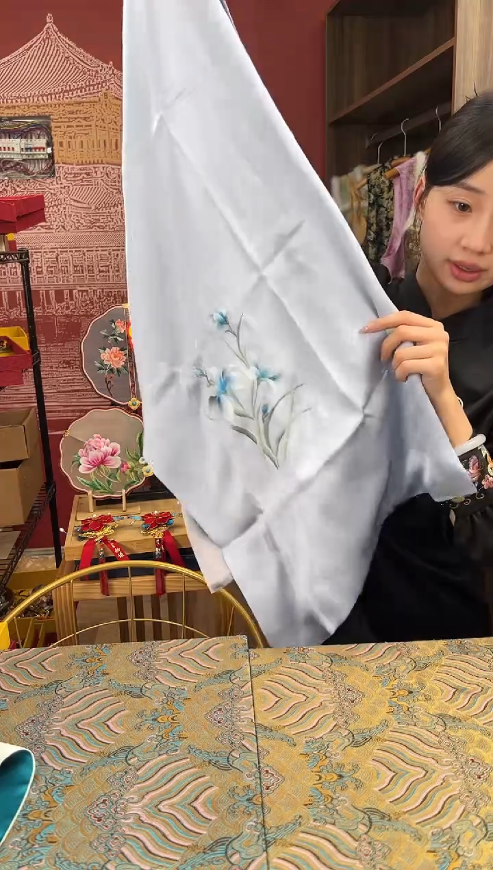 【闪购商品】刺绣苏绣100桑蚕丝大披肩