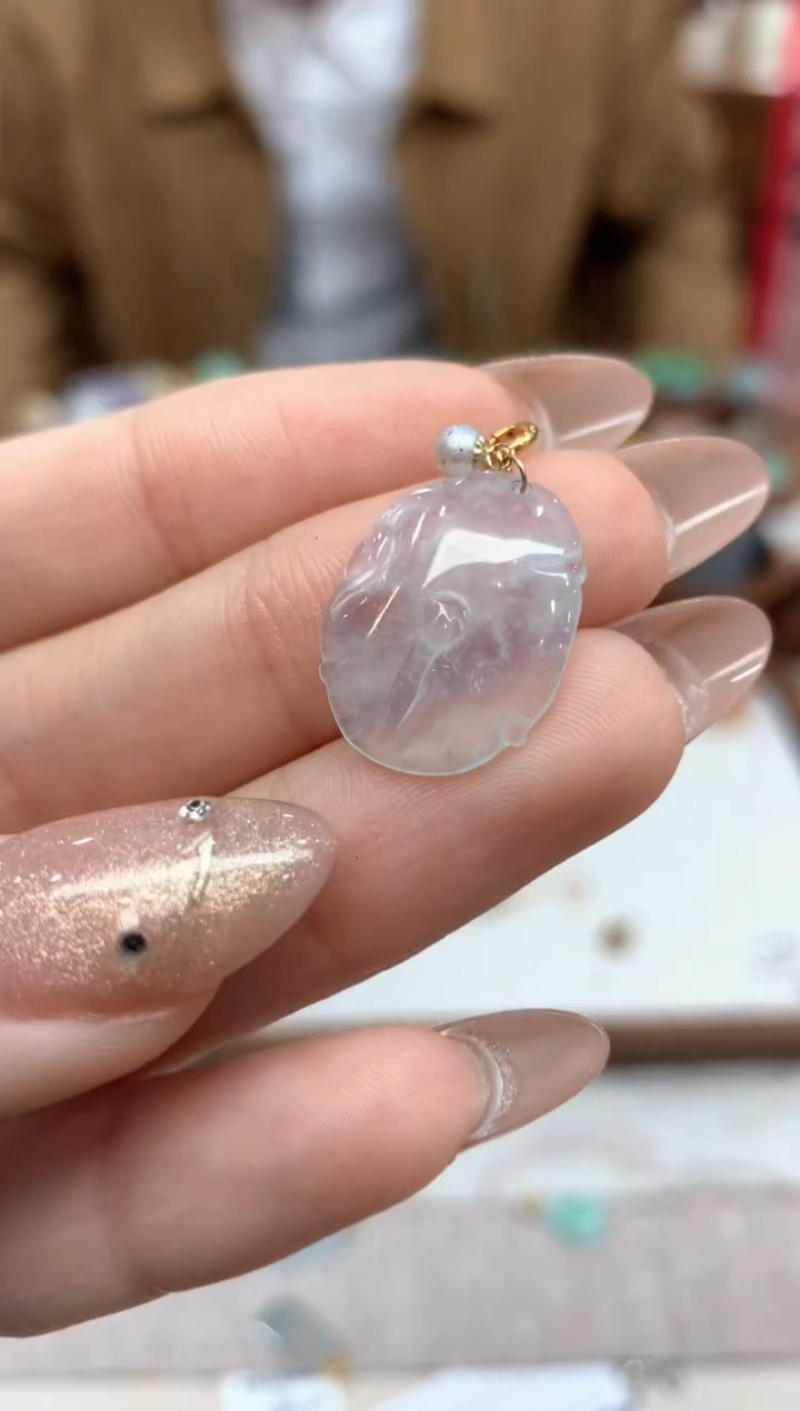 【闪购商品】翡翠吊坠(不含链)18K金镶嵌荷叶鱼