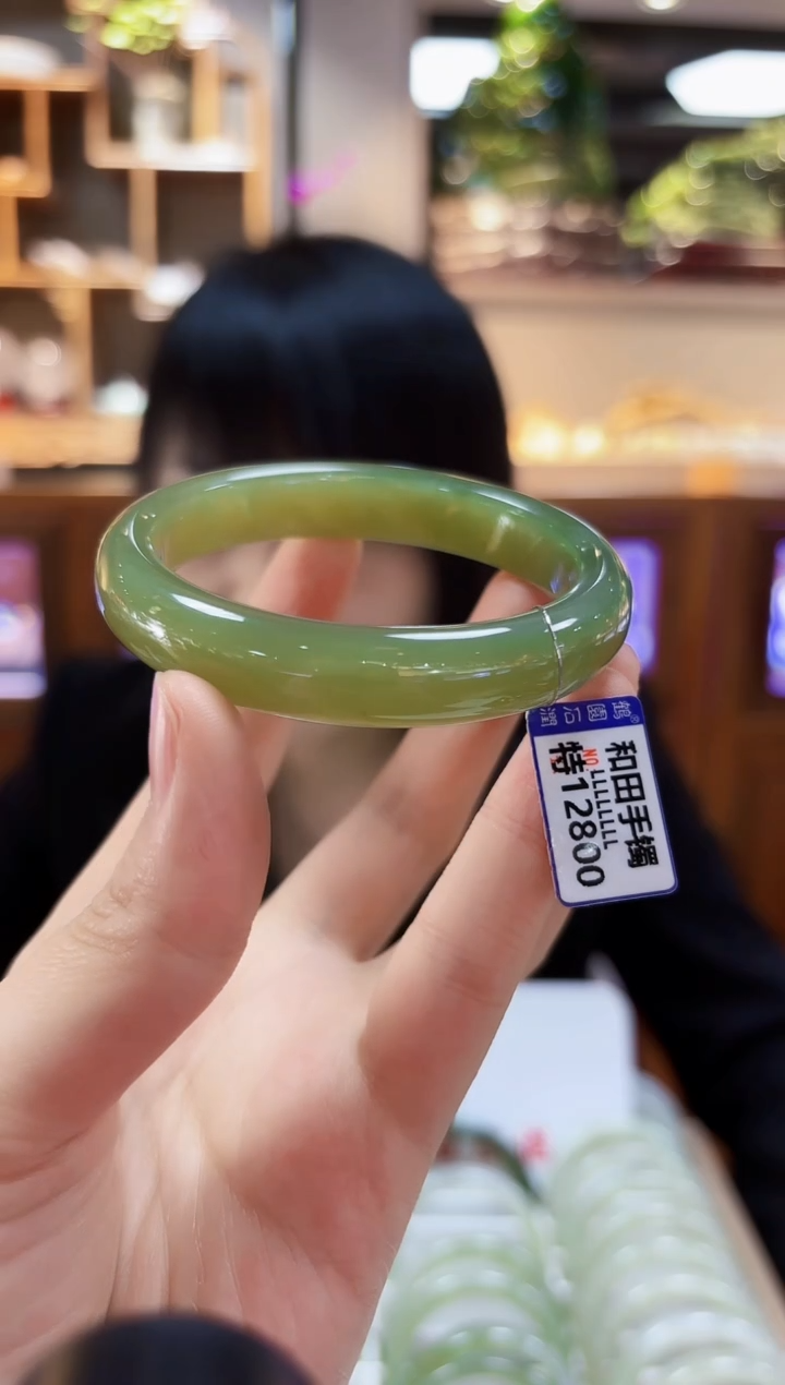 和田玉未镶嵌56.2手镯