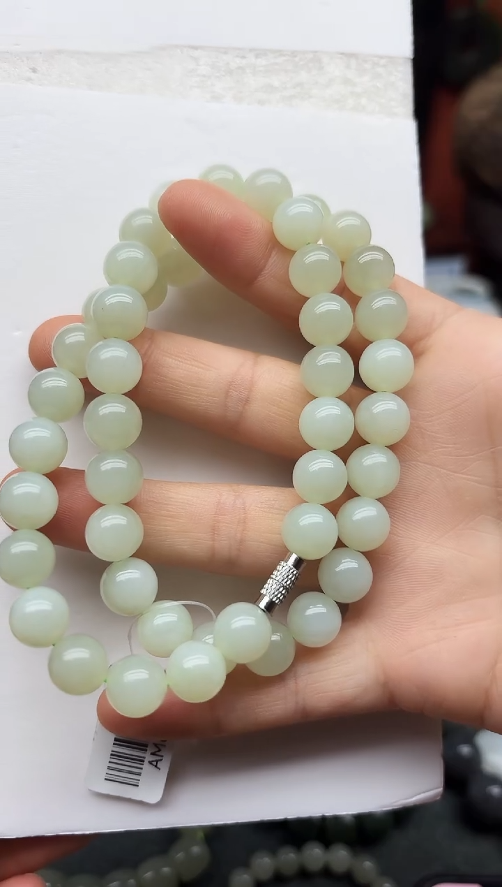 未镶嵌手链和田玉雪**扬02