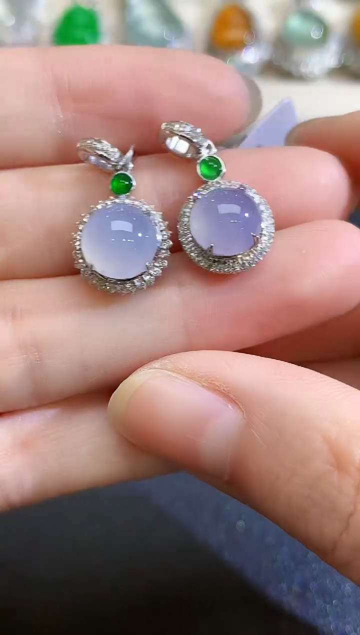 吊坠(不含链)18K金镶嵌翡翠A10 多样性发货一件