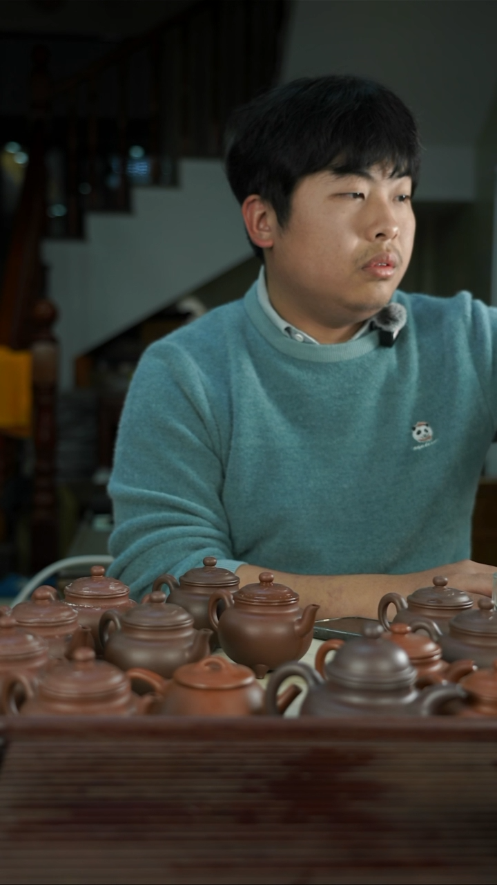 茶壶紫砂M****）小斌如意 半手工