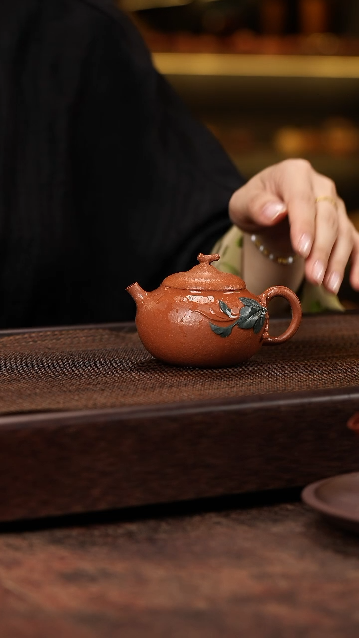 茶壶紫砂贴花茄瓜 文人段