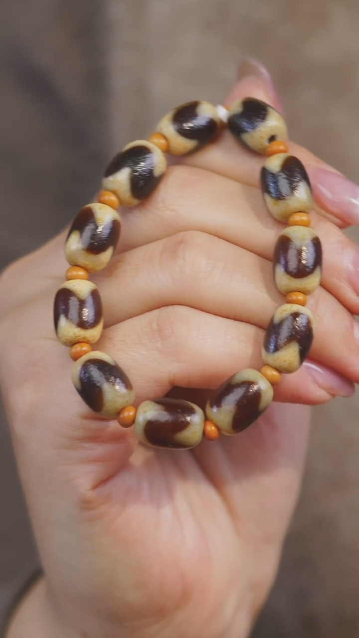 【闪购商品】玛瑙/玉髓手串未镶嵌多样性发一