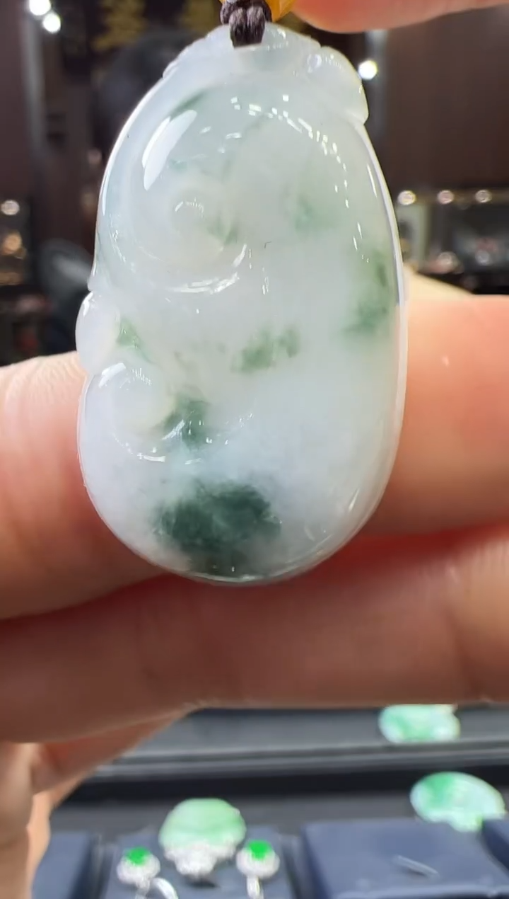【闪购商品】翡翠挂件未镶嵌如意手机挂