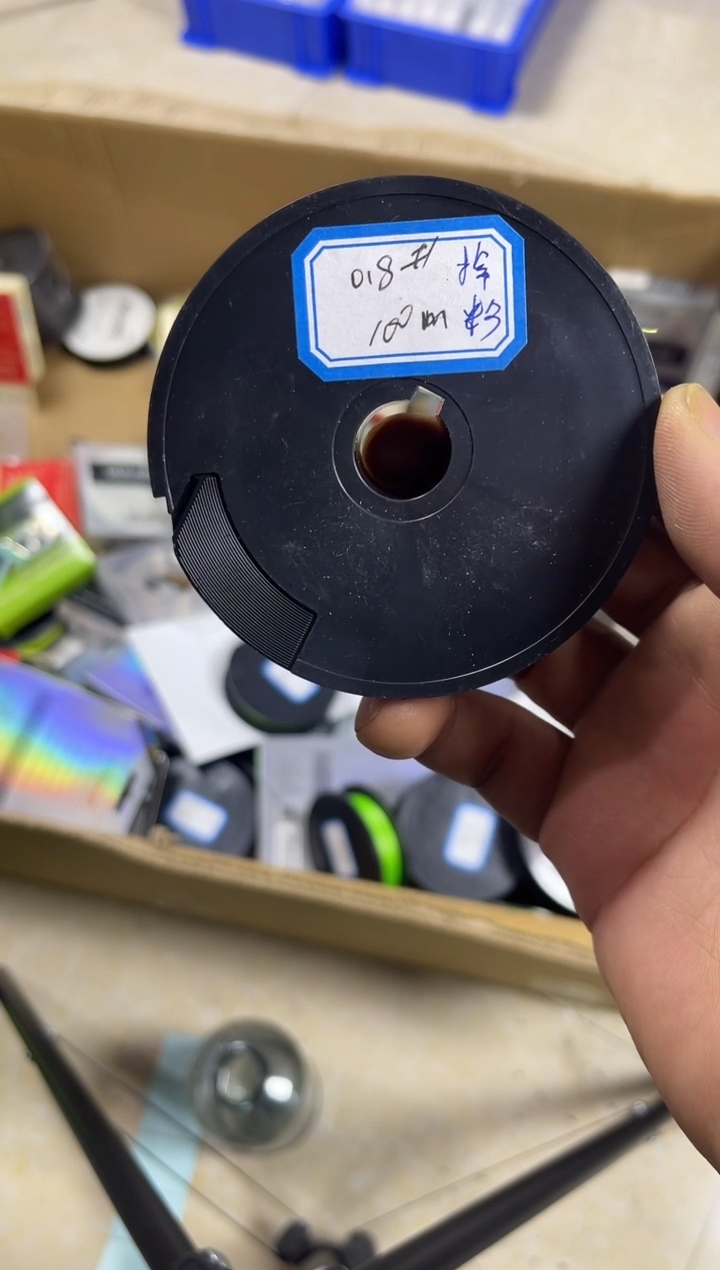 碳素 ---0.8---X8绿白色路亚线100米裸盘