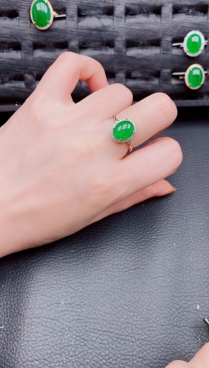 【闪购商品】翡翠戒指银S925镶嵌天然a货翡翠433