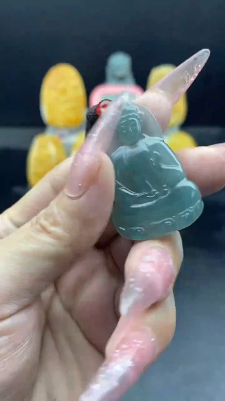翡翠未镶嵌颈饰多样性发货