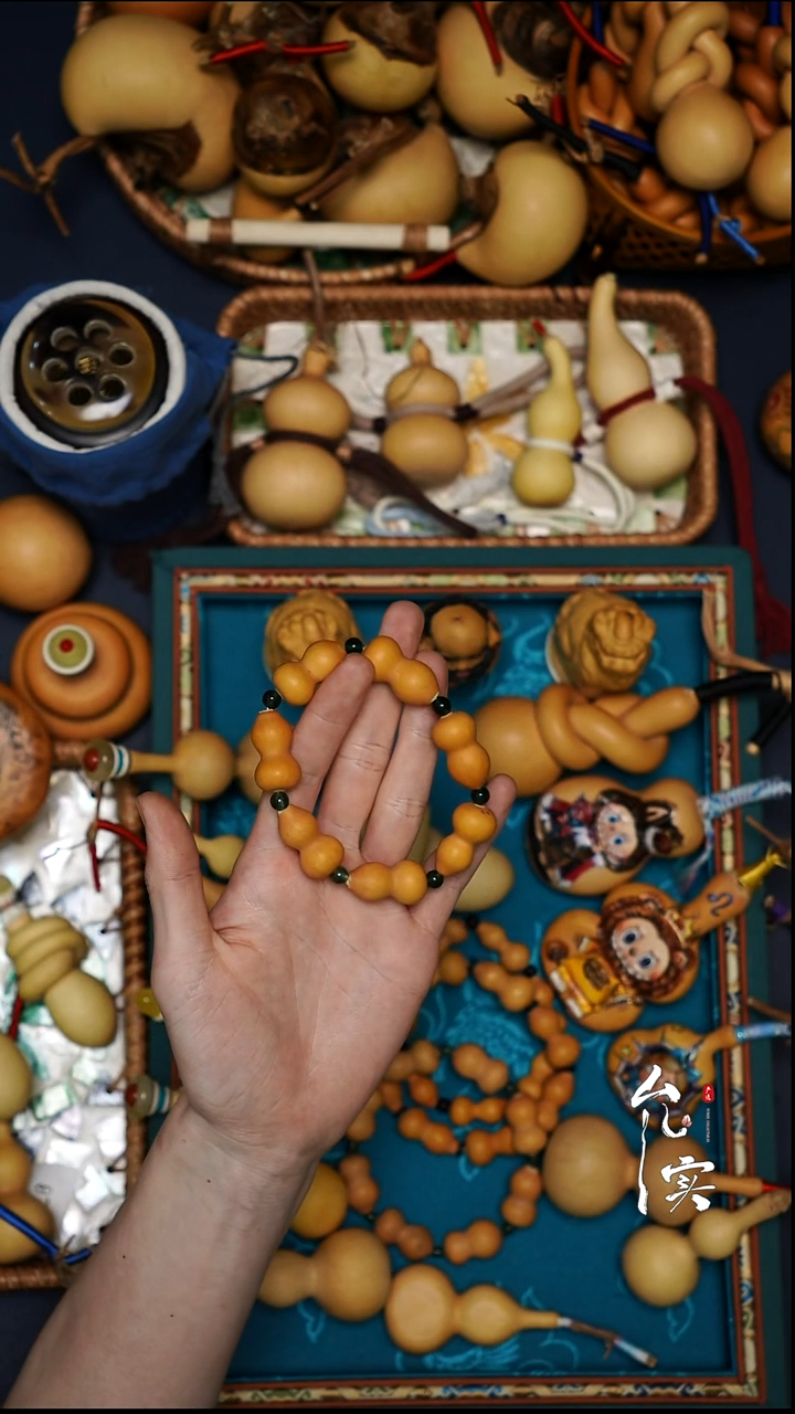 D***鱼文玩葫芦手把件手串