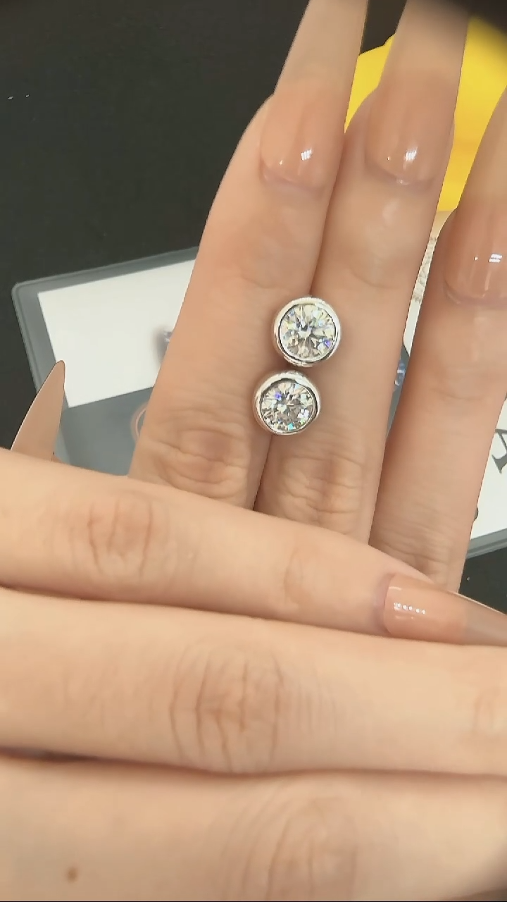 合成碳硅石925银莫桑 1克拉*2泡泡耳钉MSE.037