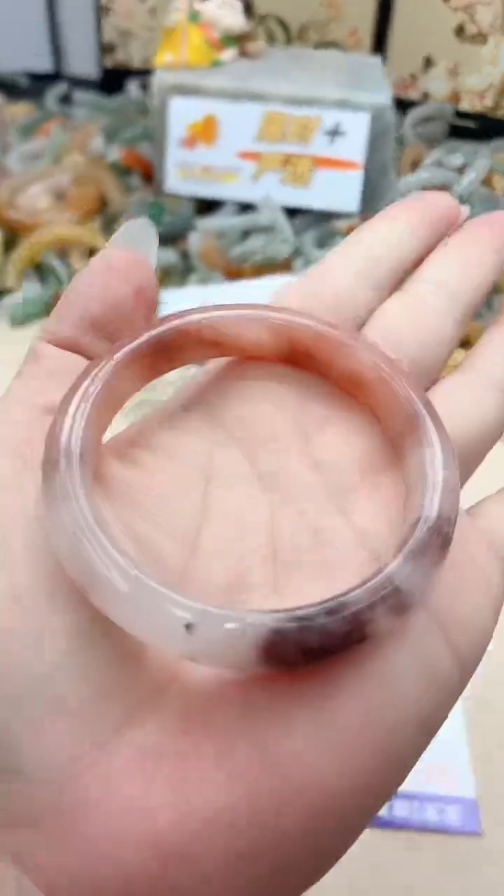 石英质玉未镶嵌手镯284/52.7