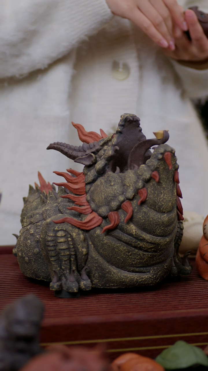 【闪购商品】紫砂茶宠火焰蟾王