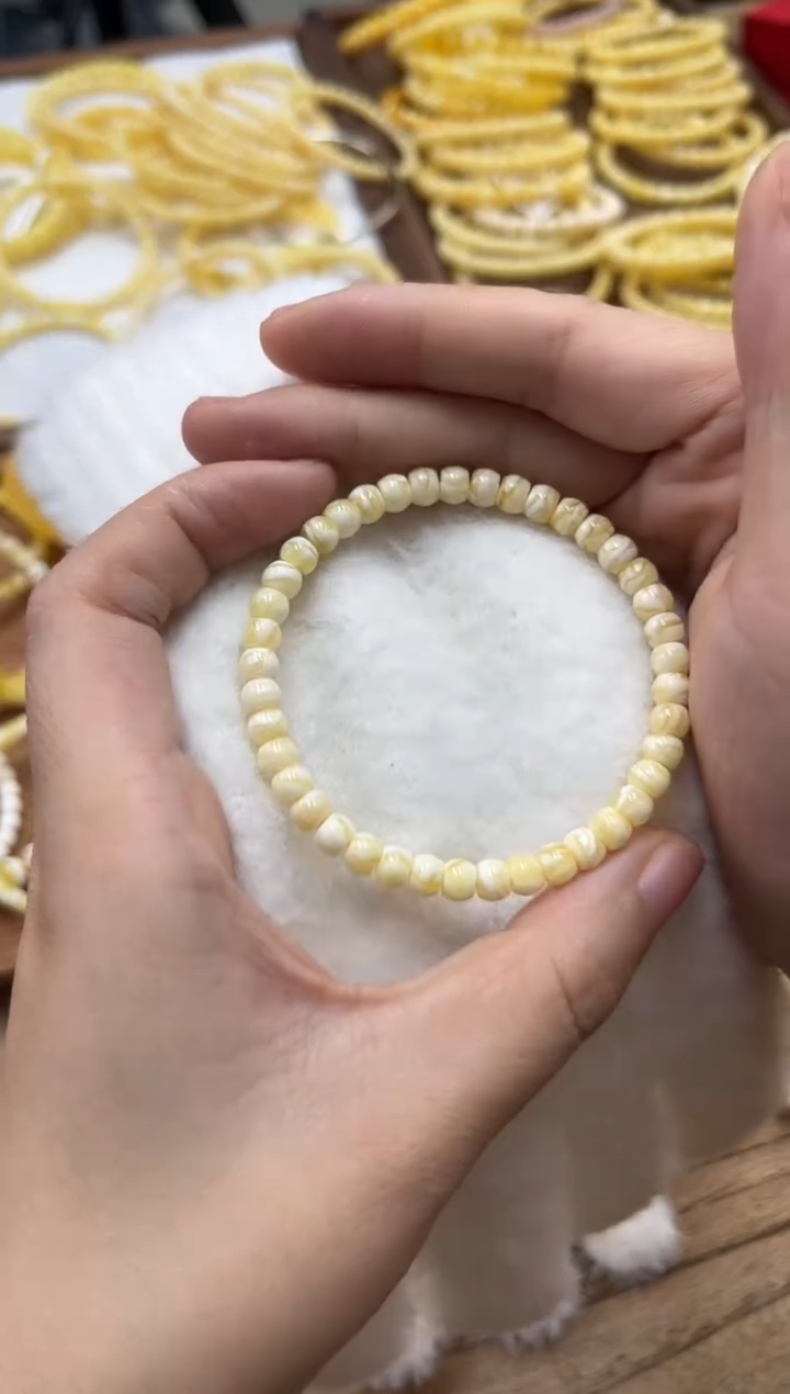 【闪购商品】蜜蜡裸石未镶嵌蜜蜡手串