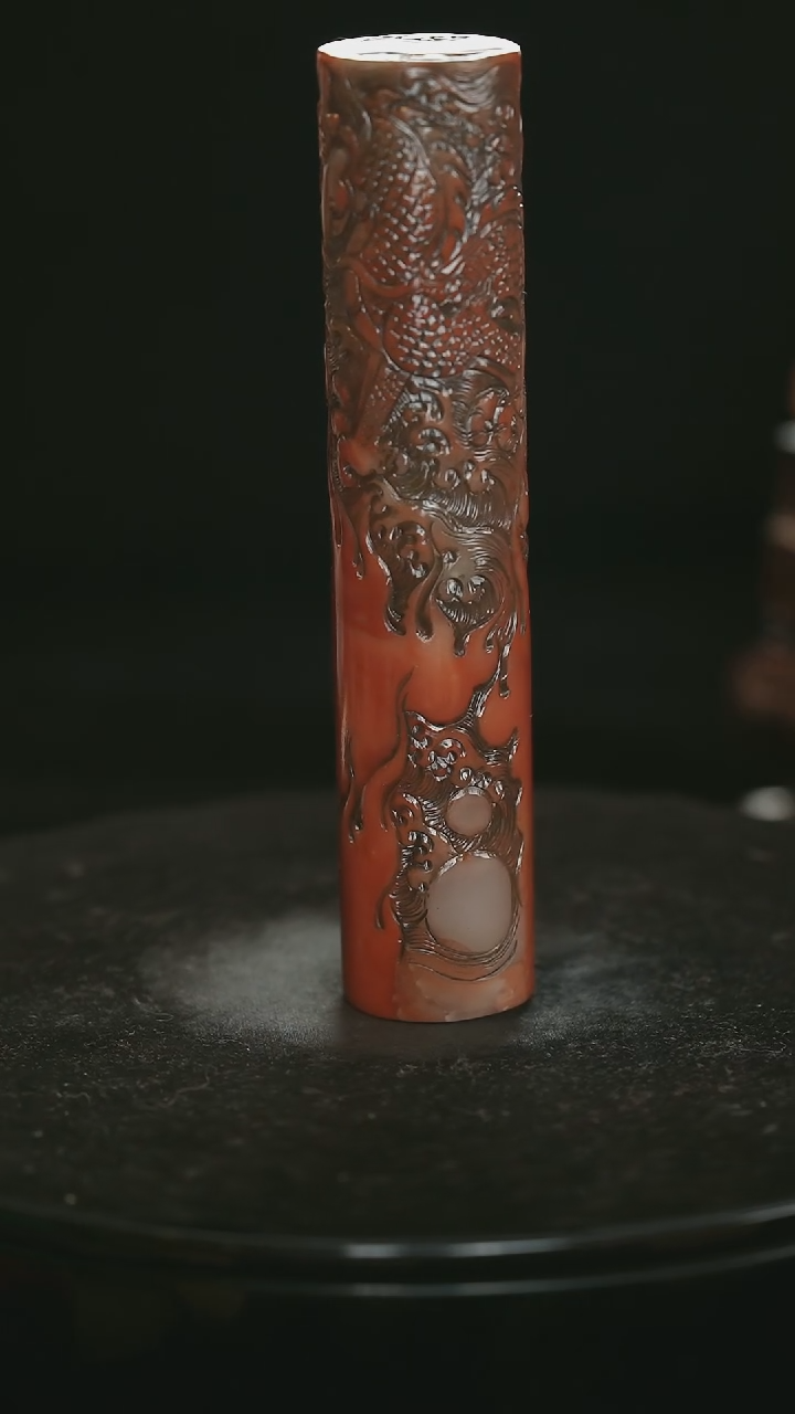 【闪购商品】寿山石龙纹开丝圆柱摆件手把件