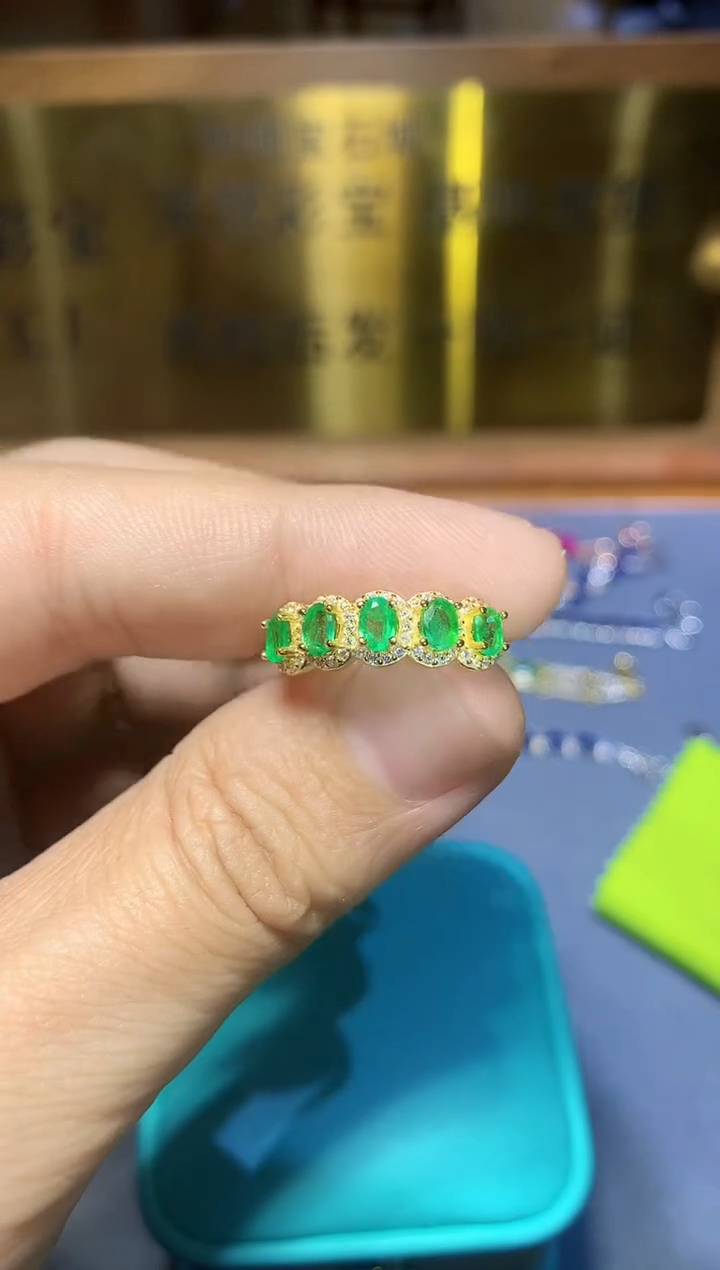 【闪购商品】祖母绿戒指银S925镶嵌........