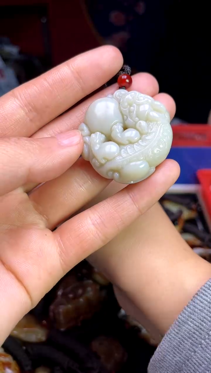 【闪购商品】和田玉未镶嵌颈饰1
