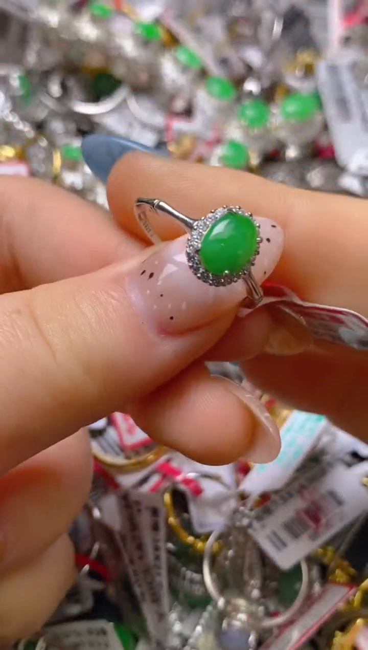 银S925镶嵌戒指翡翠百内无证书
