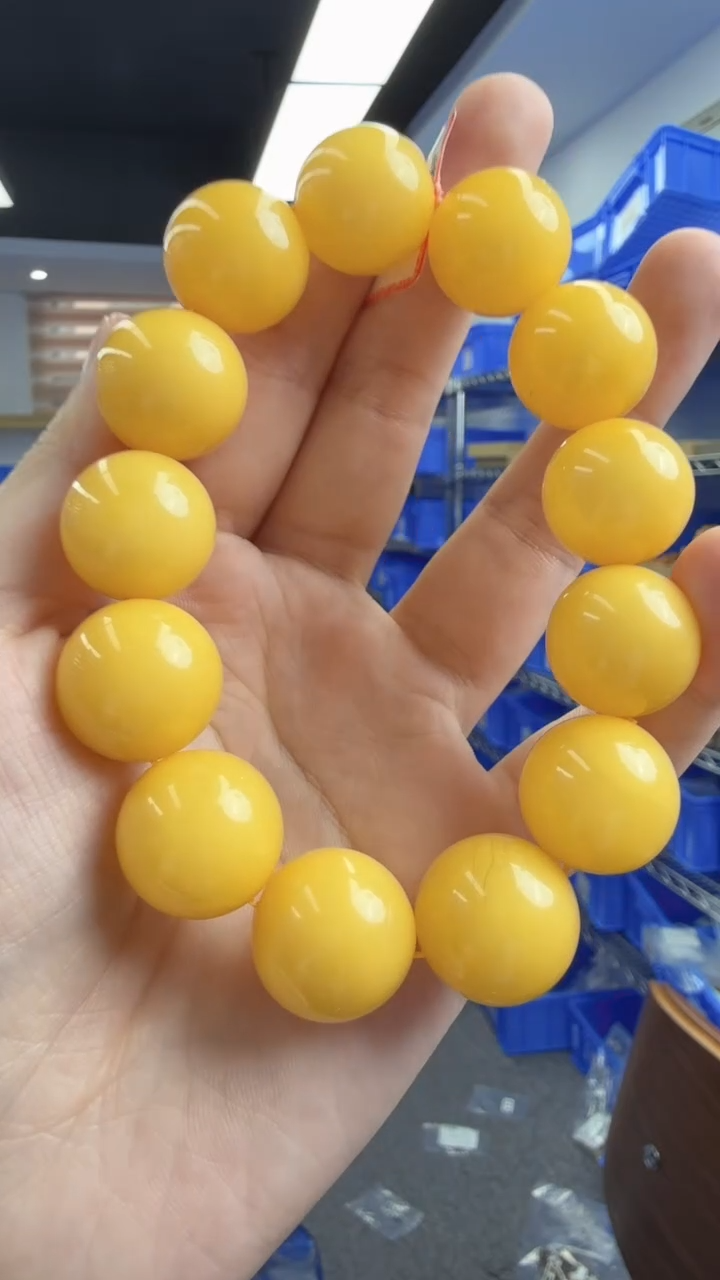 未镶嵌琥珀手链108秒拍号 假一罚三