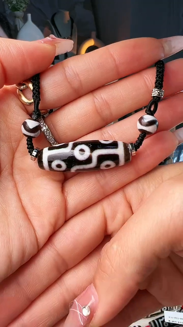 【闪购商品】玛瑙/玉髓颈饰未镶嵌折线九眼