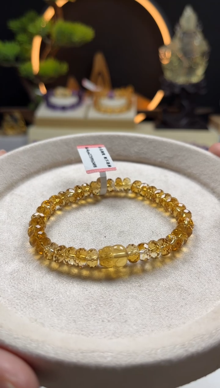 未镶嵌手链黄晶沛**奶天然黄水晶算盘切面貔貅手串7mm