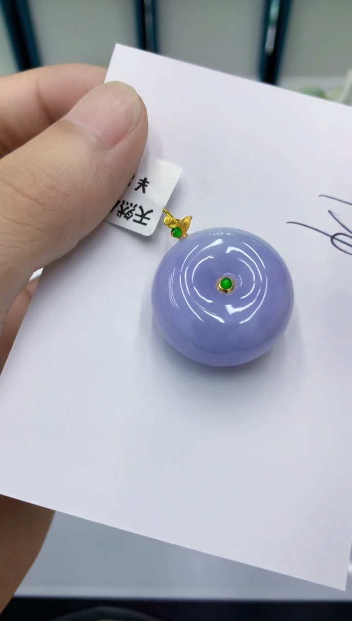 颈饰18K金镶嵌翡翠翡翠