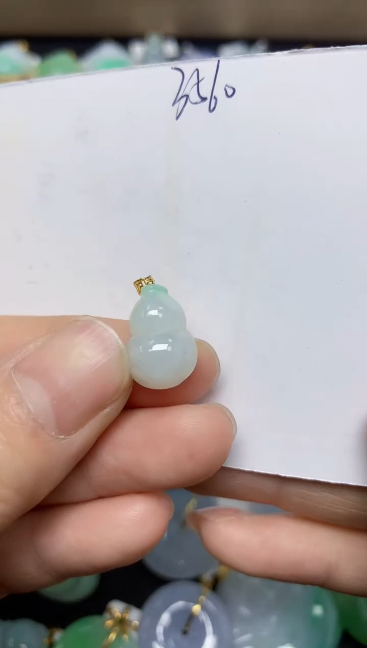 【闪购商品】翡翠挂件18K金镶嵌 天然翡翠A货