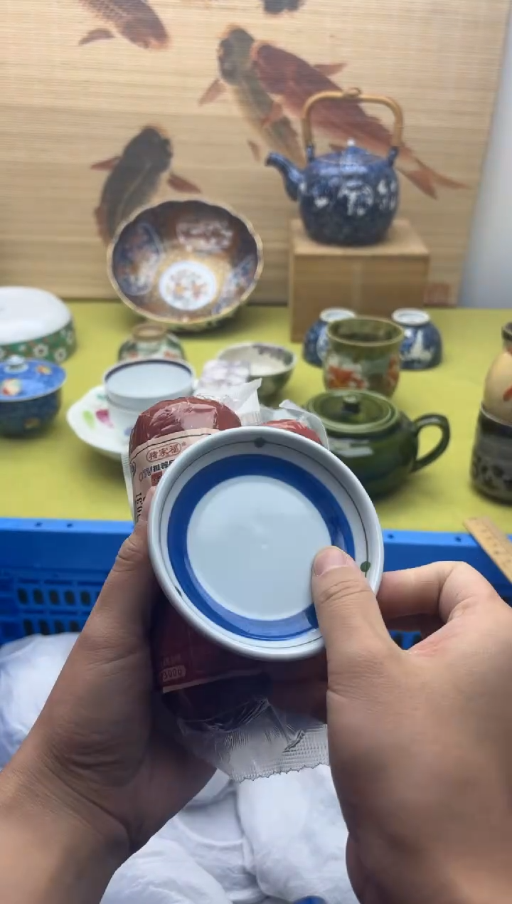 瓷片莓**莓                    