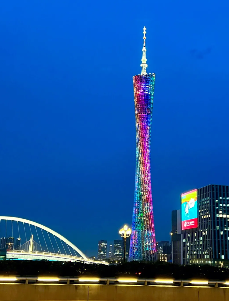 时尚精品百搭黑色皮带  L001