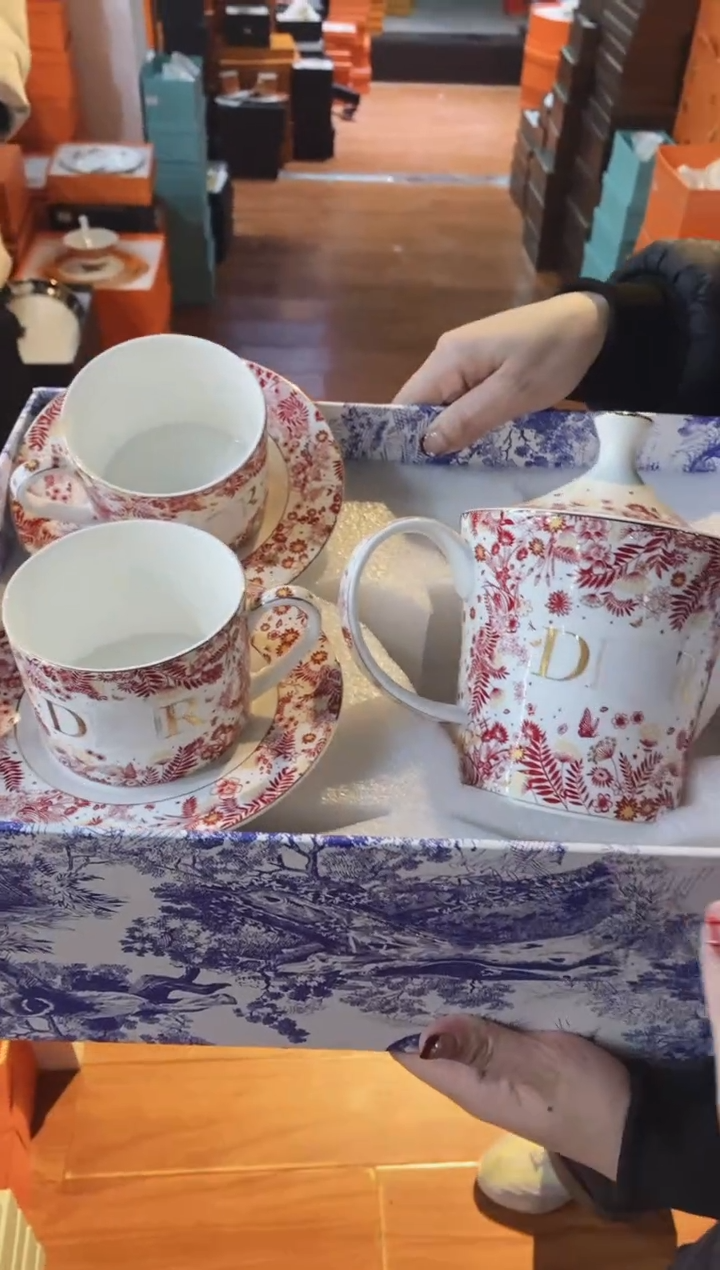 【闪购商品】杯全场正品，京东包邮