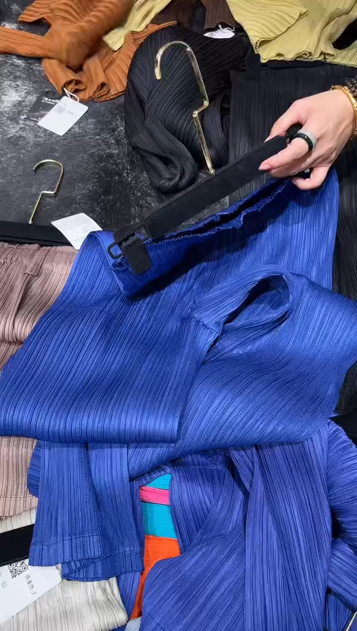 兰*3094蓝色裤子