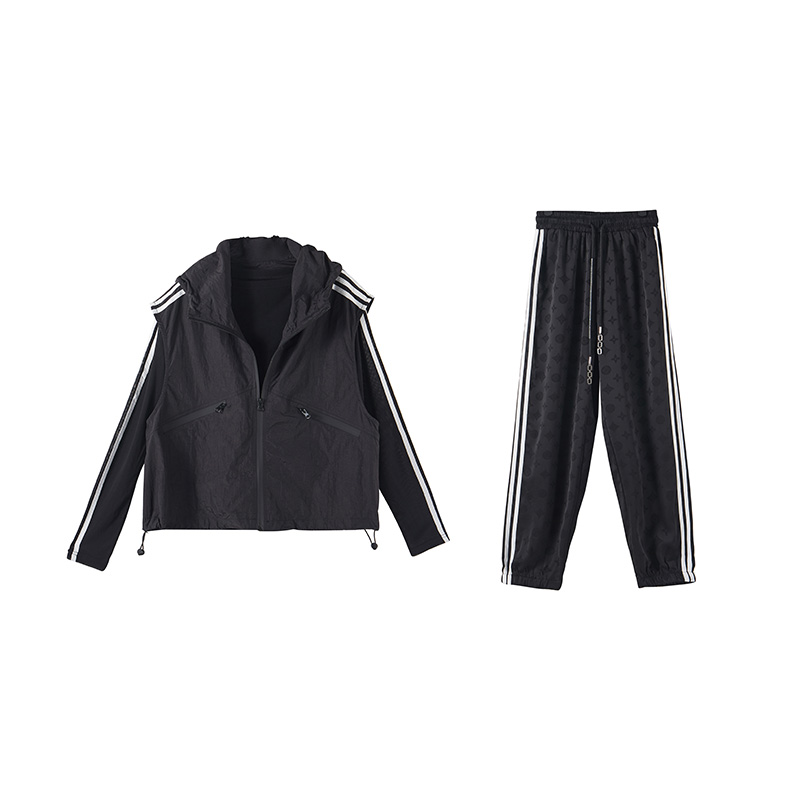 编号【21】2025春季新款潮奢男女运动薄款长袖休闲三件套套装-2067