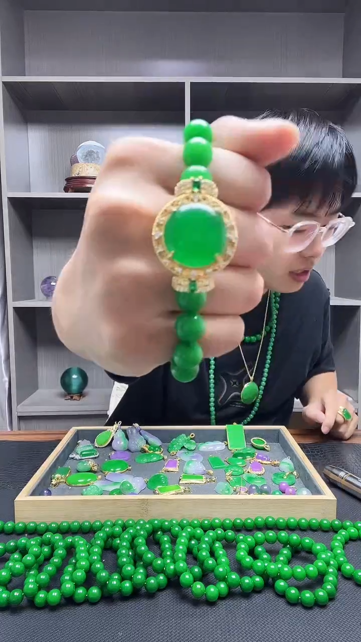 14K金镶嵌手链翡翠手链