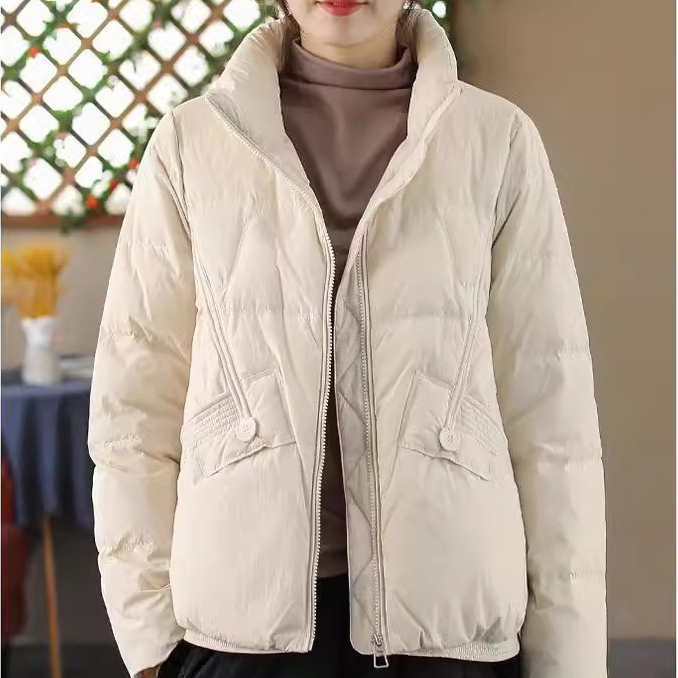 666#轻薄羽绒服女短款时尚宽松休闲百搭