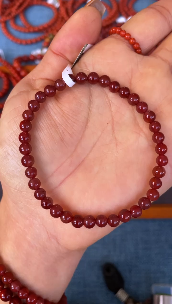 未镶嵌手串南红玛瑙N11凉山瓦西料牛血红单圈多样性发其一