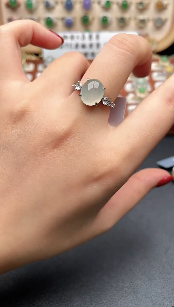 银S925镶嵌戒指翡翠一物一证一礼盒